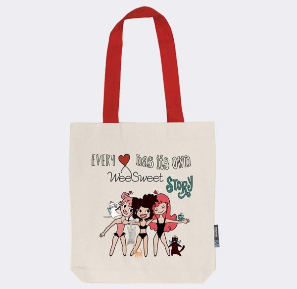 Shopper bag per utilizzo quotidiano, in tessuto resistente e con stampa personaggi Weesweet davanti. Cotone 100% organico colore ecru con manici in contrasto colore rosso